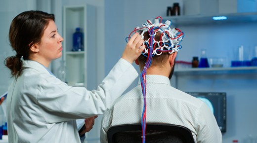 أفضل رعاية حرجة للأعصاب في دبي